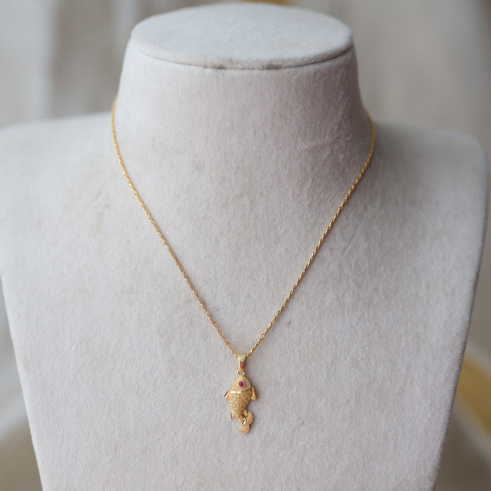 Heritage gold plated pendant short chain HC501