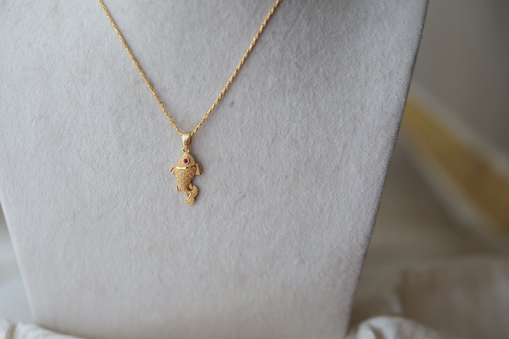 Heritage gold plated pendant short chain HC501