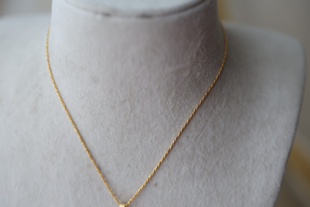 Heritage gold plated pendant short chain HC501