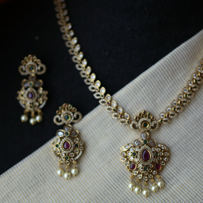 Antique short necklace with earrings TTS4911