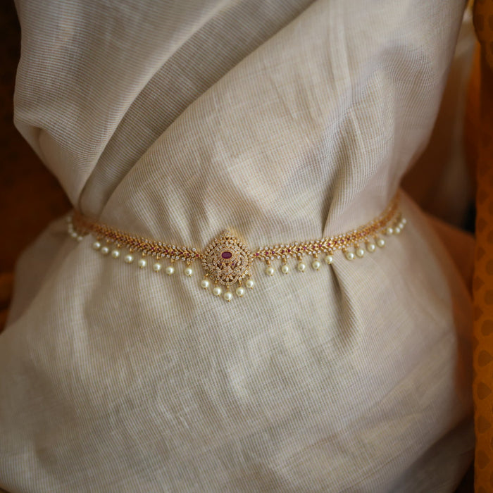 Heritage gold plated ruby white pearl waistchain HW34551
