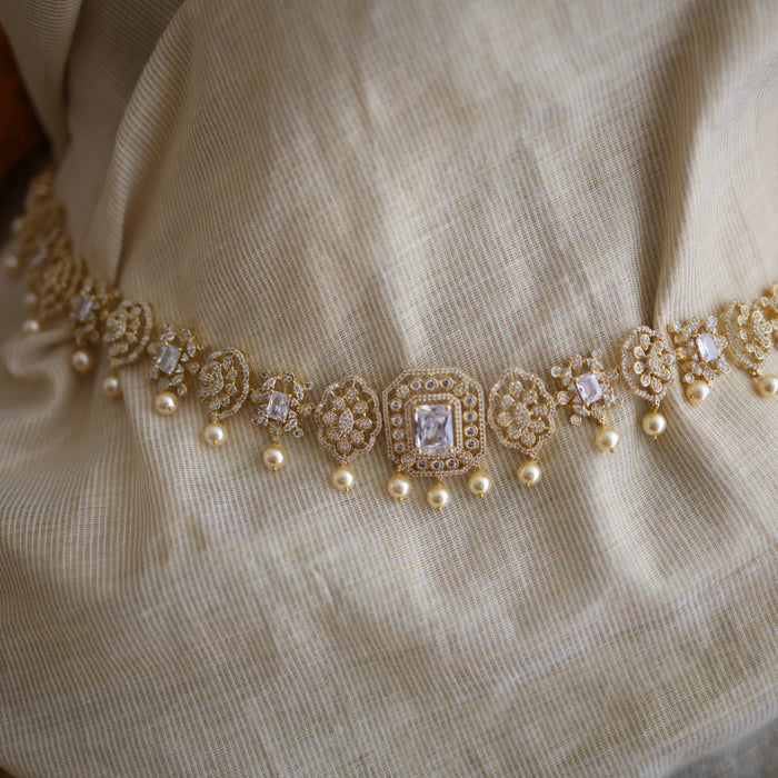 Heritage gold plated white stone and pearl waistchain HW34552