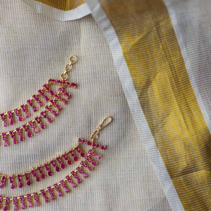 Heritage gold plated ruby stone mattal ear accessoris HM63772