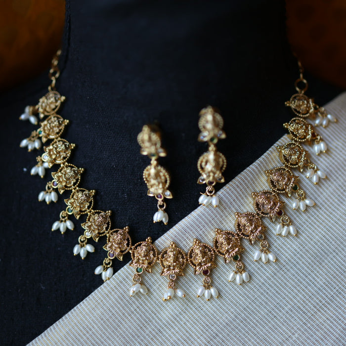 Antique pearl short necklace and earrings TTS4370