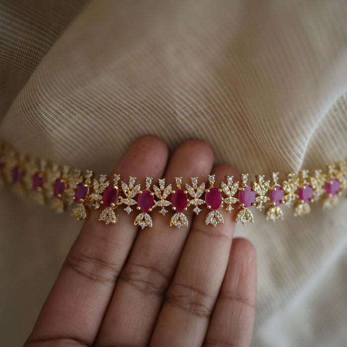 Heritage ruby white stone wistchain HW18000