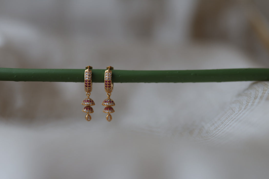 Heritage gold plated ruby white stone hoop earrings HD893