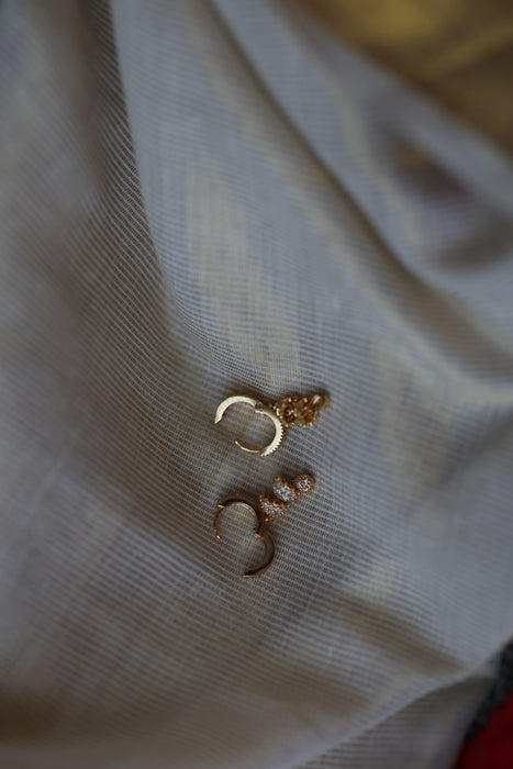Heritage gold plated white stone hoop earrings HD8090