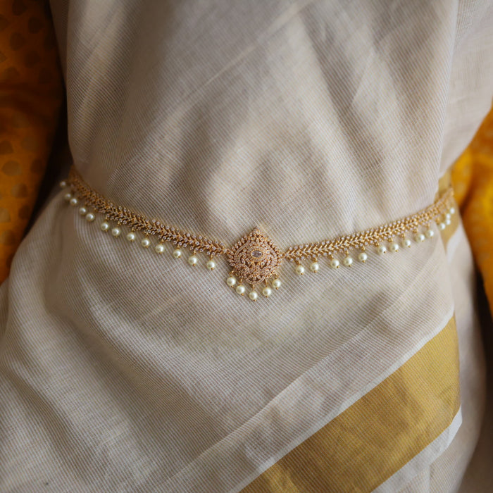 Heritage gold plated white stone and pearl waistchain HW34789