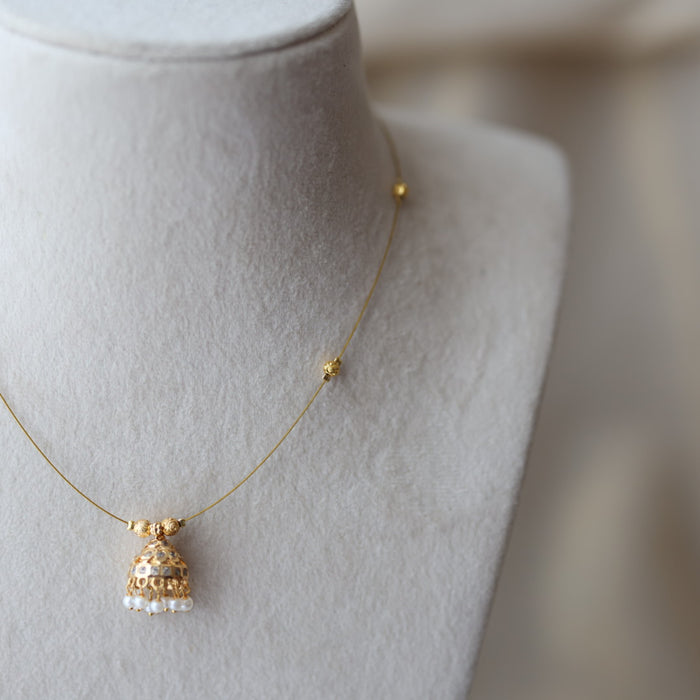 Heritage gold plated invisible short necklace IN9077