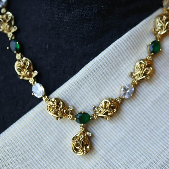 Antique ruby stone short necklace and earrings