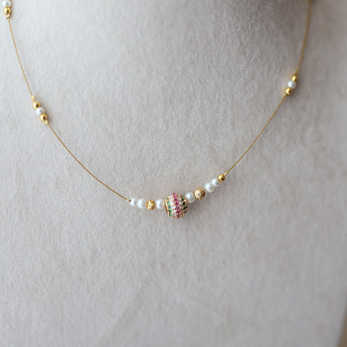 Heritage gold plated invisible short necklace IN9082