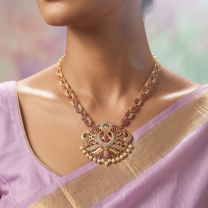 Heritage gold plated ruby white stone short necklace H8914