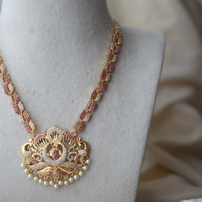 Heritage gold plated ruby white stone short necklace H8914