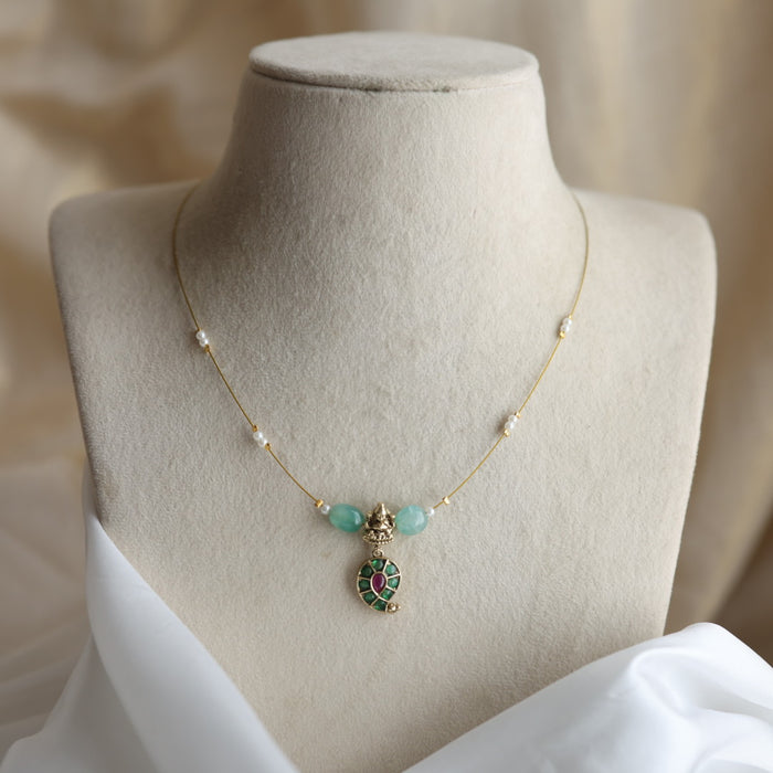 Antique green bead plated invisible necklace IN4566
