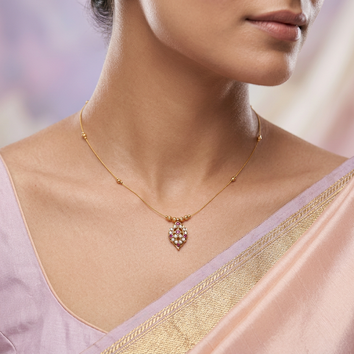 Heritage gold plated invisible short necklace IN9014