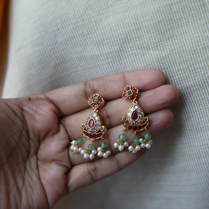 Antique green bead short necklace with earrings SS1090