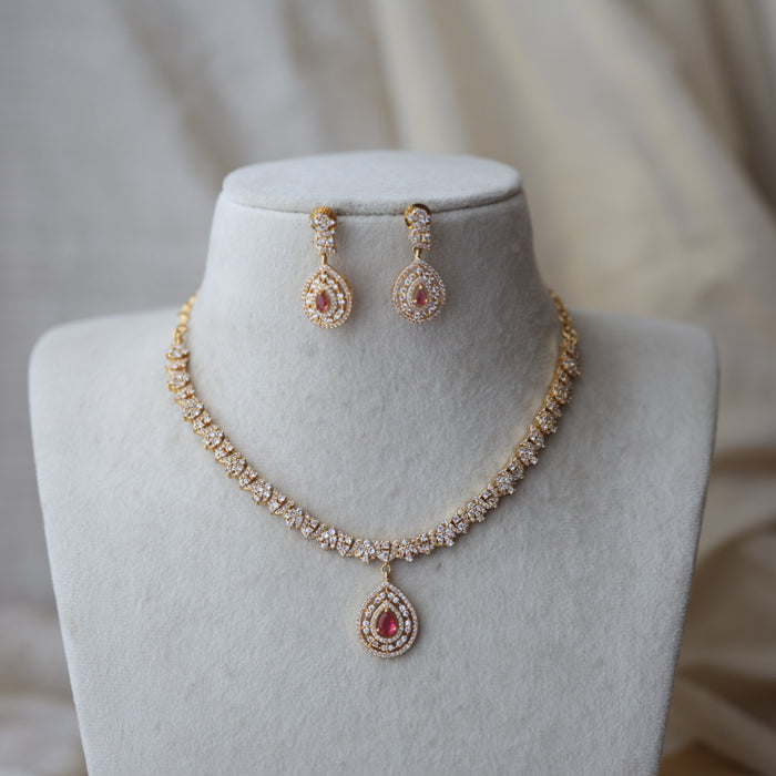 Heritage gold plated ruby white stone short necklace with earrings H190