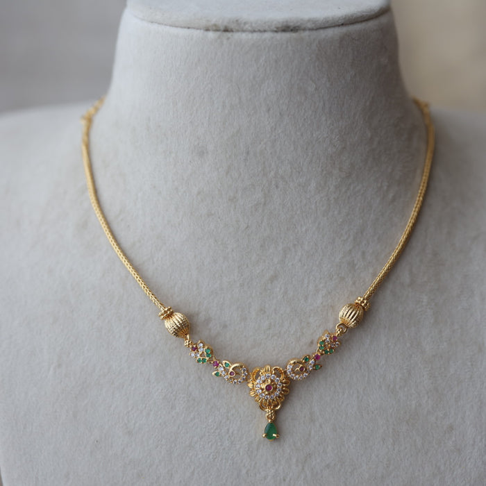 Heritage gold plated ruby white stone short necklace H7213