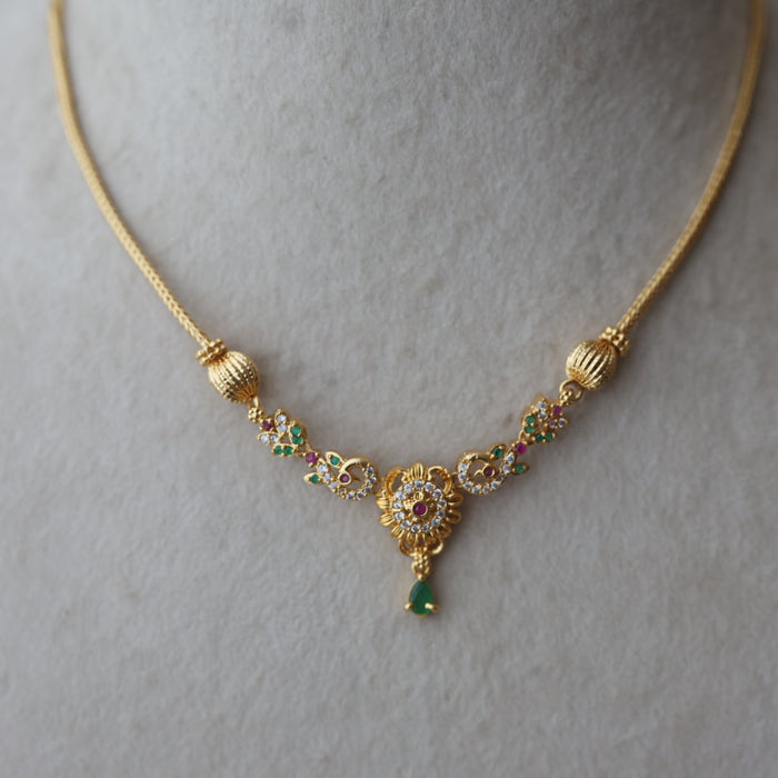 Heritage gold plated ruby white stone short necklace H7213