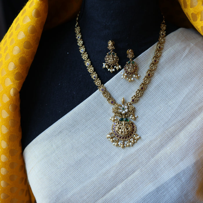 Antique temple design stone short necklace with earrings S1B20092