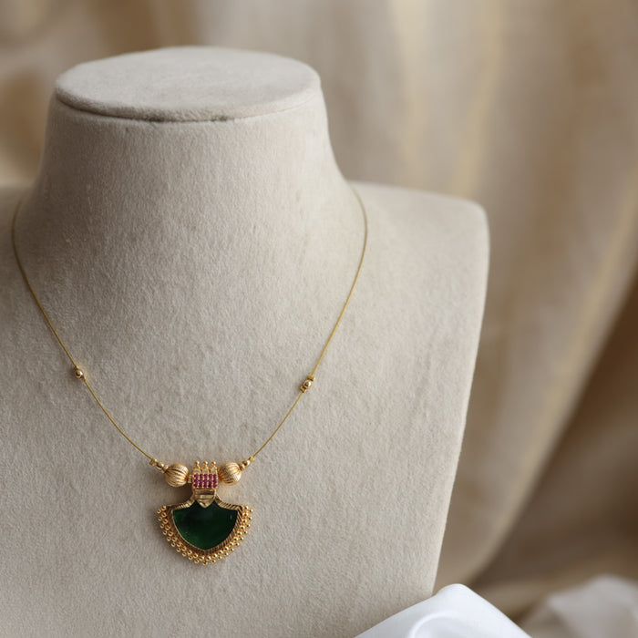 Heritage gold plated invisible short necklace IN647