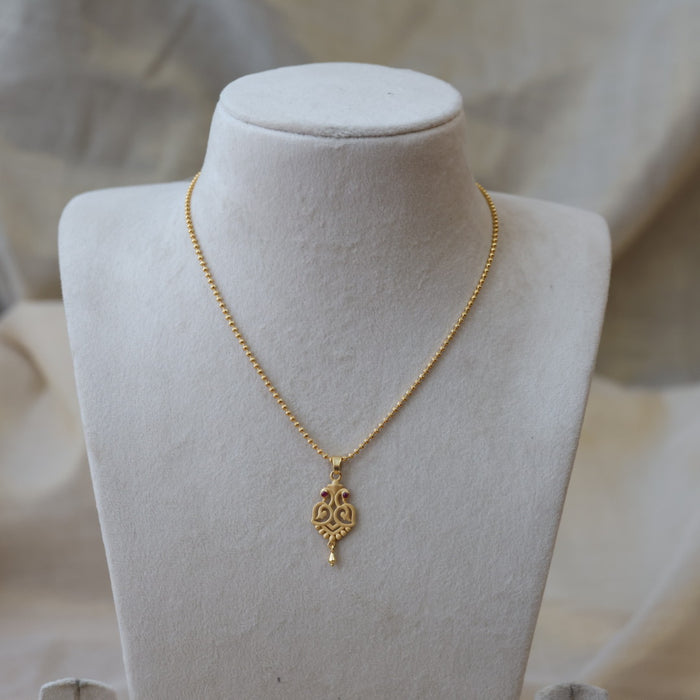 Heritage gold plated simple OM pendant chain HC561