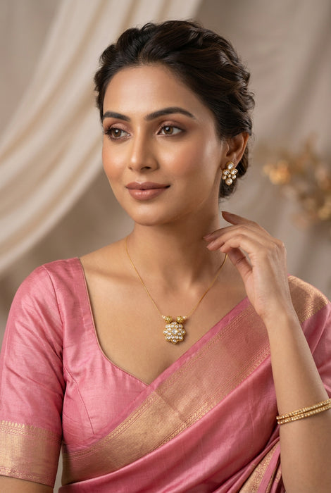 Trendy invisible short necklace IN1012