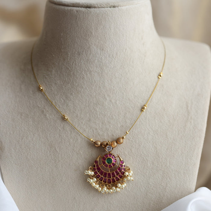 Antique invisible short necklace IN4561