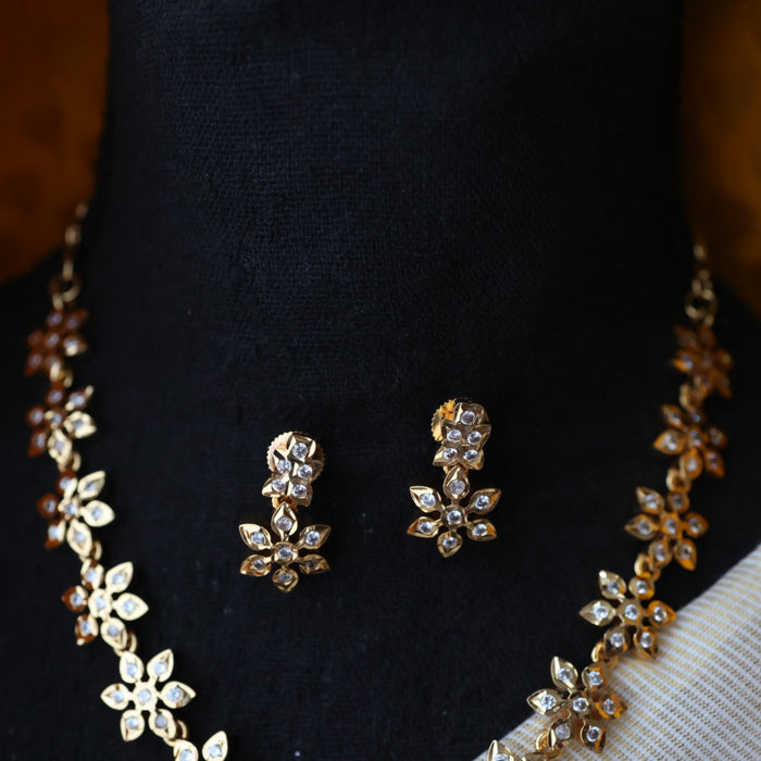 Heritage gold plated short necklace and earrings H6902