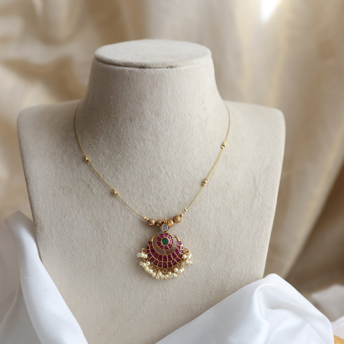 Antique invisible short necklace IN4561