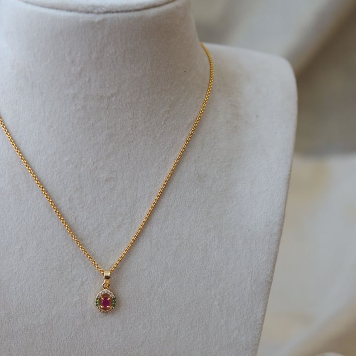 Heritage gold plated simple pendant chain HC564