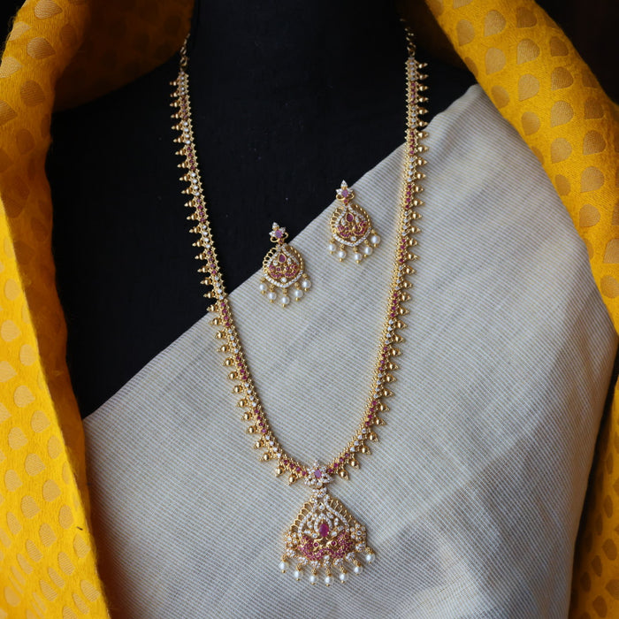 Heritage gold plated long necklace and earrings HL6342