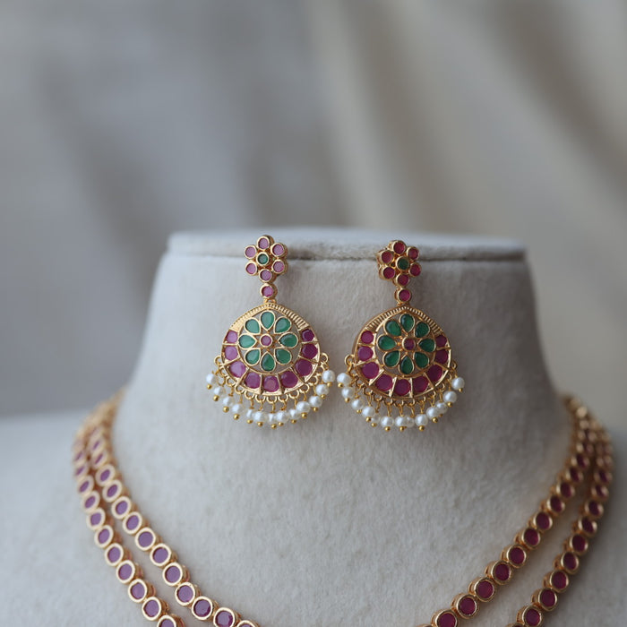 Heritage gold plated ruby green stone layer short necklace H1789