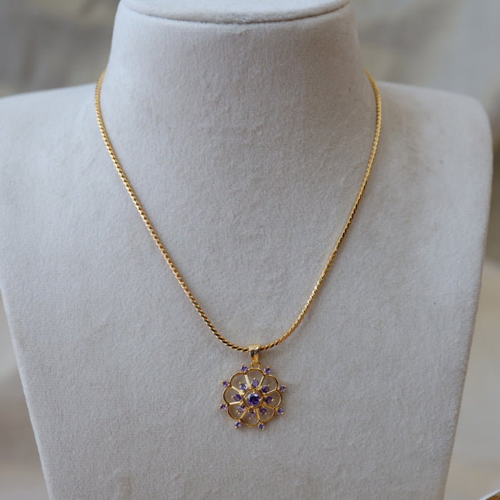 Heritage gold plated simple pendant chain HC569