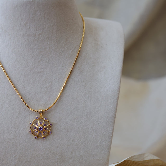 Heritage gold plated simple pendant chain HC569