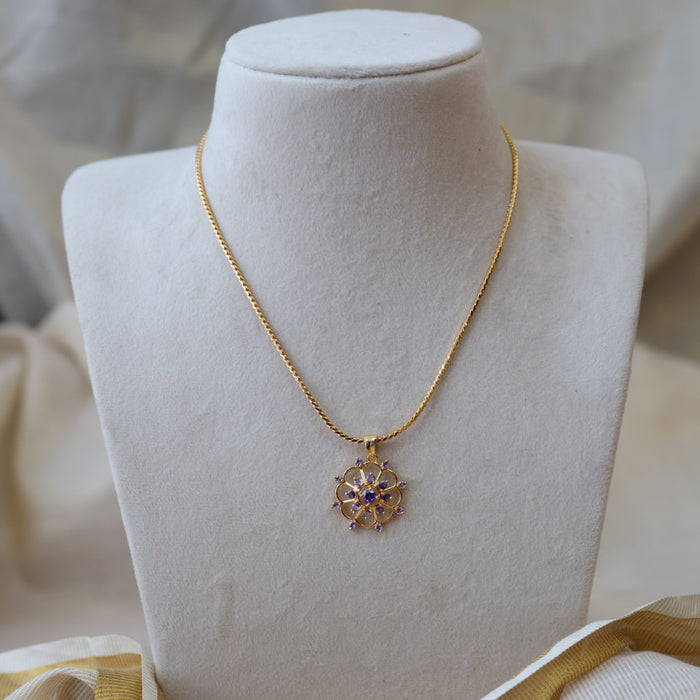 Heritage gold plated simple pendant chain HC569