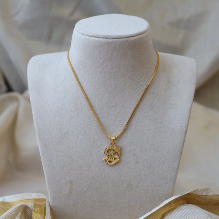 Heritage gold plated simple OM pendant chain HC570