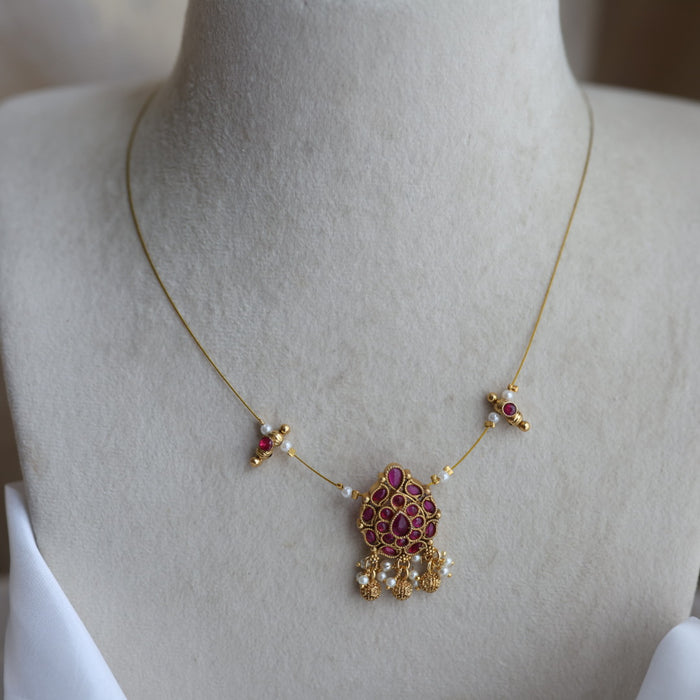 Antique ruby stone invisible short necklace IN246