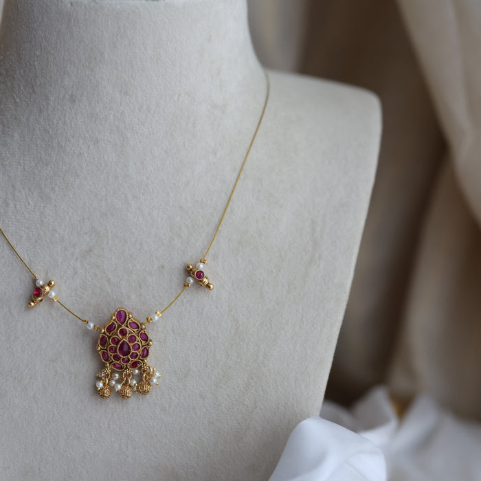 Antique ruby stone invisible short necklace IN246