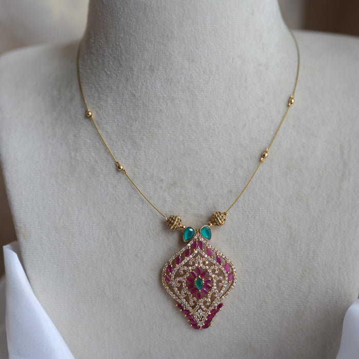 Heritage gold plated design invisible short necklace IN9087