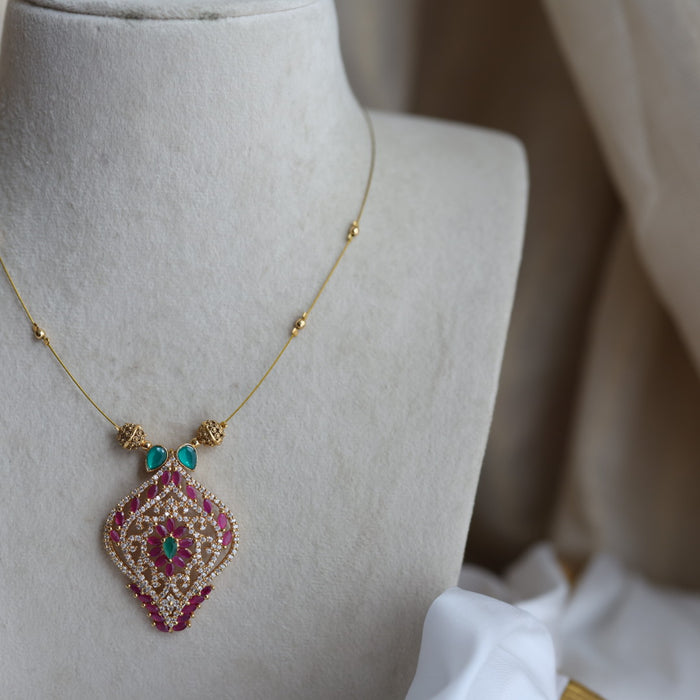 Heritage gold plated design invisible short necklace IN9087