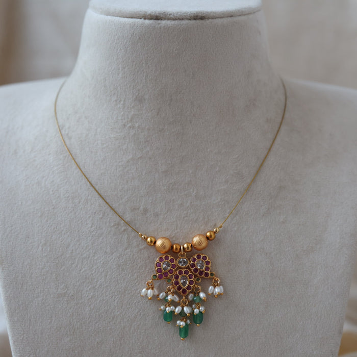 Antique ruby stone invisible short necklace IN3899