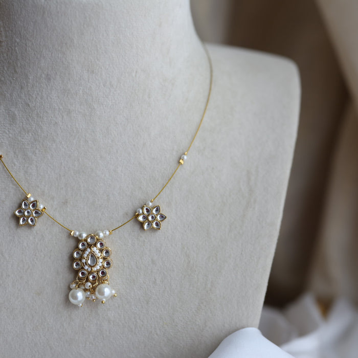 Antique white stone invisible short necklace IN246