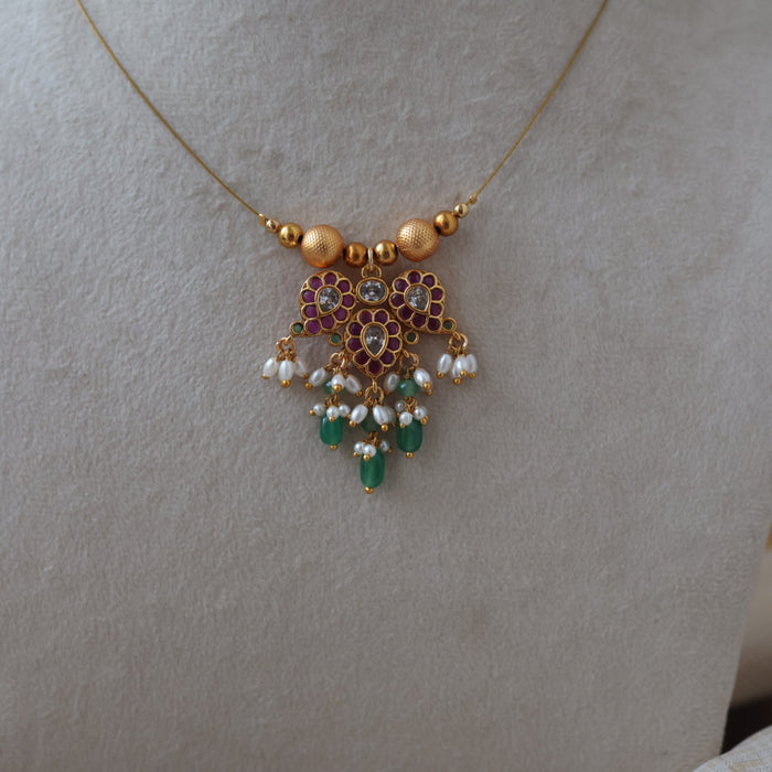 Antique ruby stone invisible short necklace IN3899