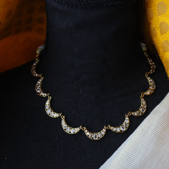 Antique gold simple white stone short necklace and earrings TT02433