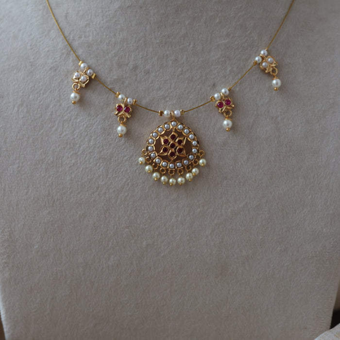 Heritage ruby stone and pearl design invisible short necklace IN986