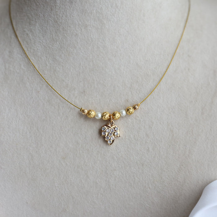 Heritage gold plated invisible short necklace IN3382