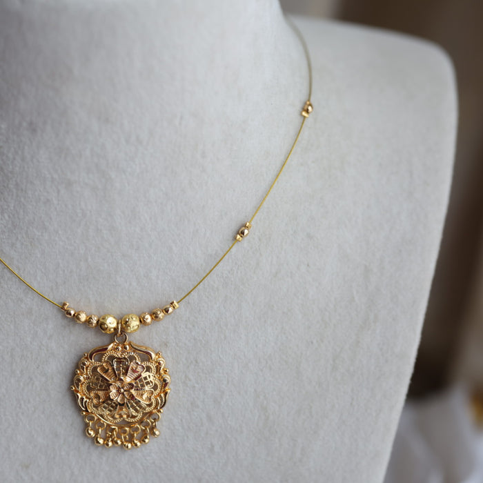 Heritage gold plated invisible short necklace IN3811