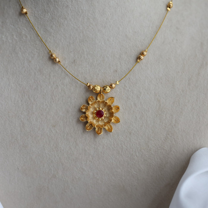 Heritage gold plated invisible short necklace IN2783