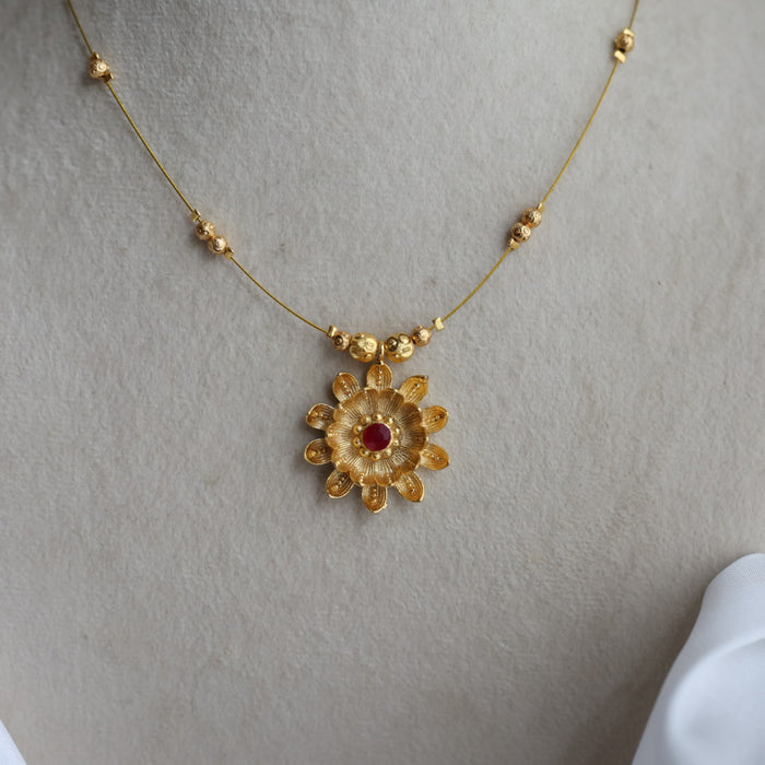 Heritage gold plated invisible short necklace IN2783